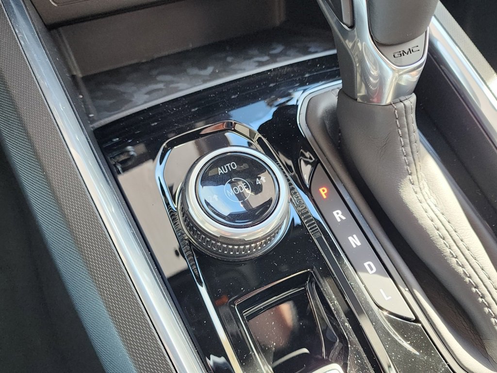 New 2026 GMC Canyon Elevation w/ Convenience Package image 32