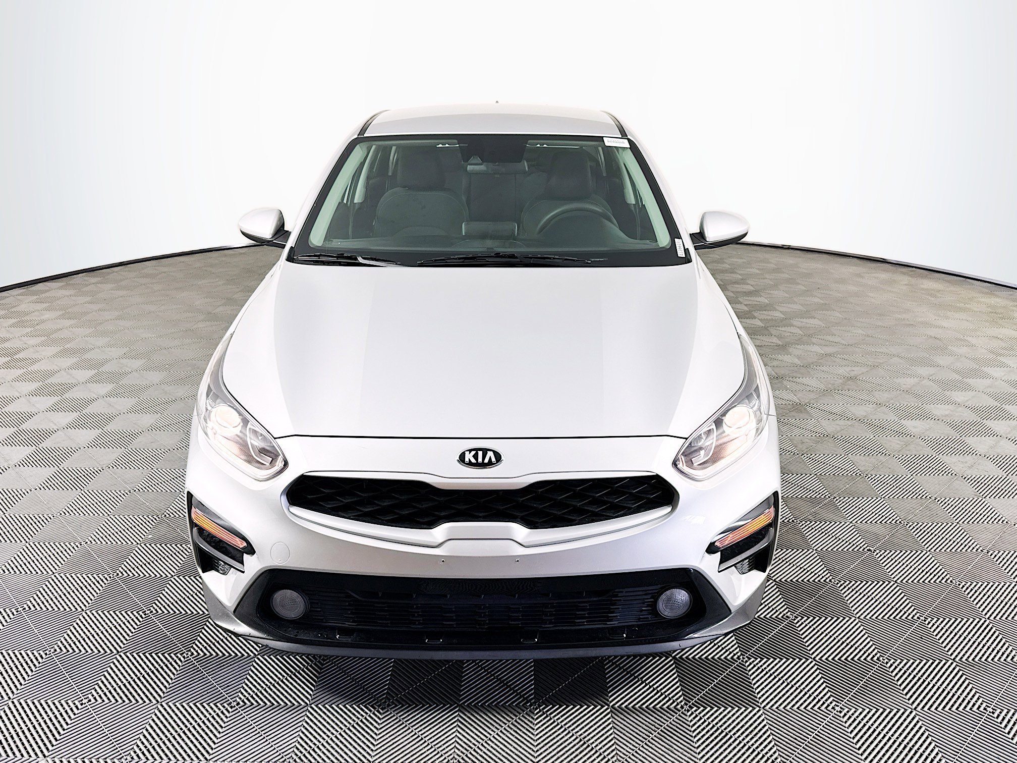 Used 2021 Kia Forte LXS FWD image 2