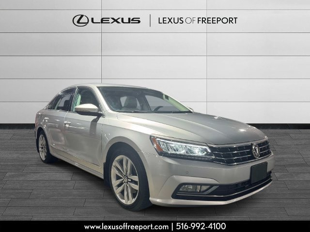 Used 2017 Volkswagen Passat 1.8T SE