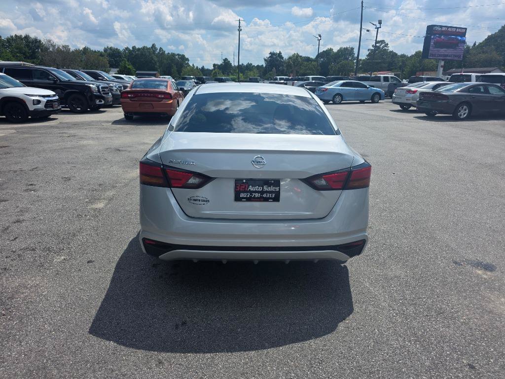 Used 2022 Nissan Altima 2.5 S FWD image 3