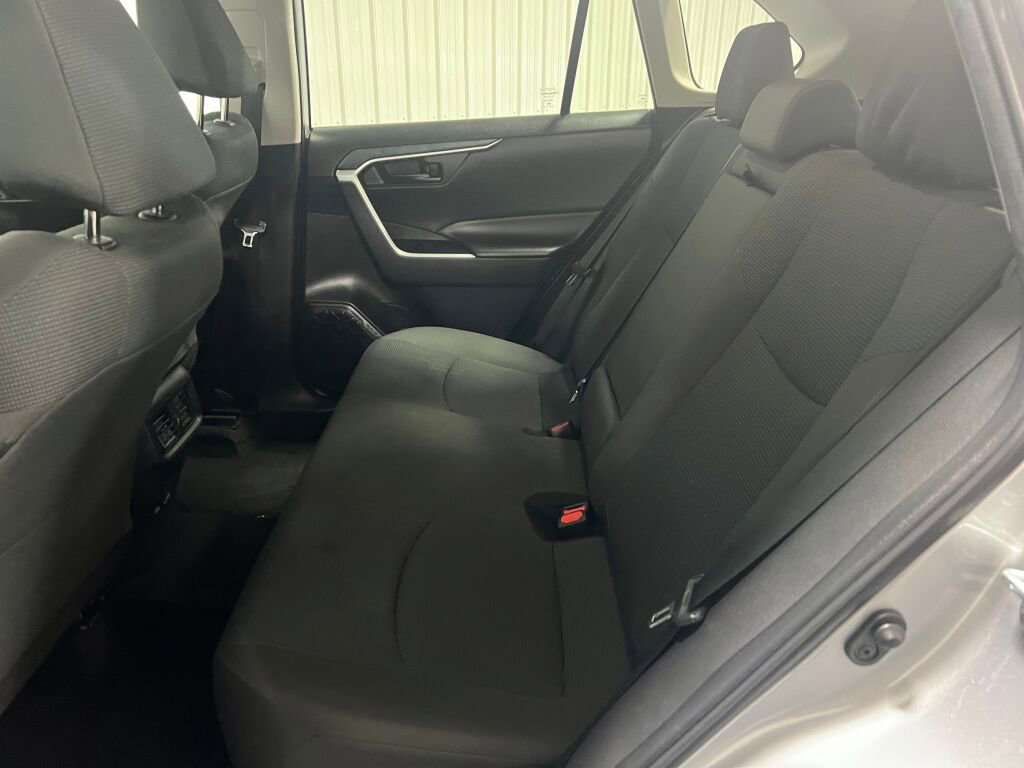 Used 2023 Toyota RAV4 LE image 6