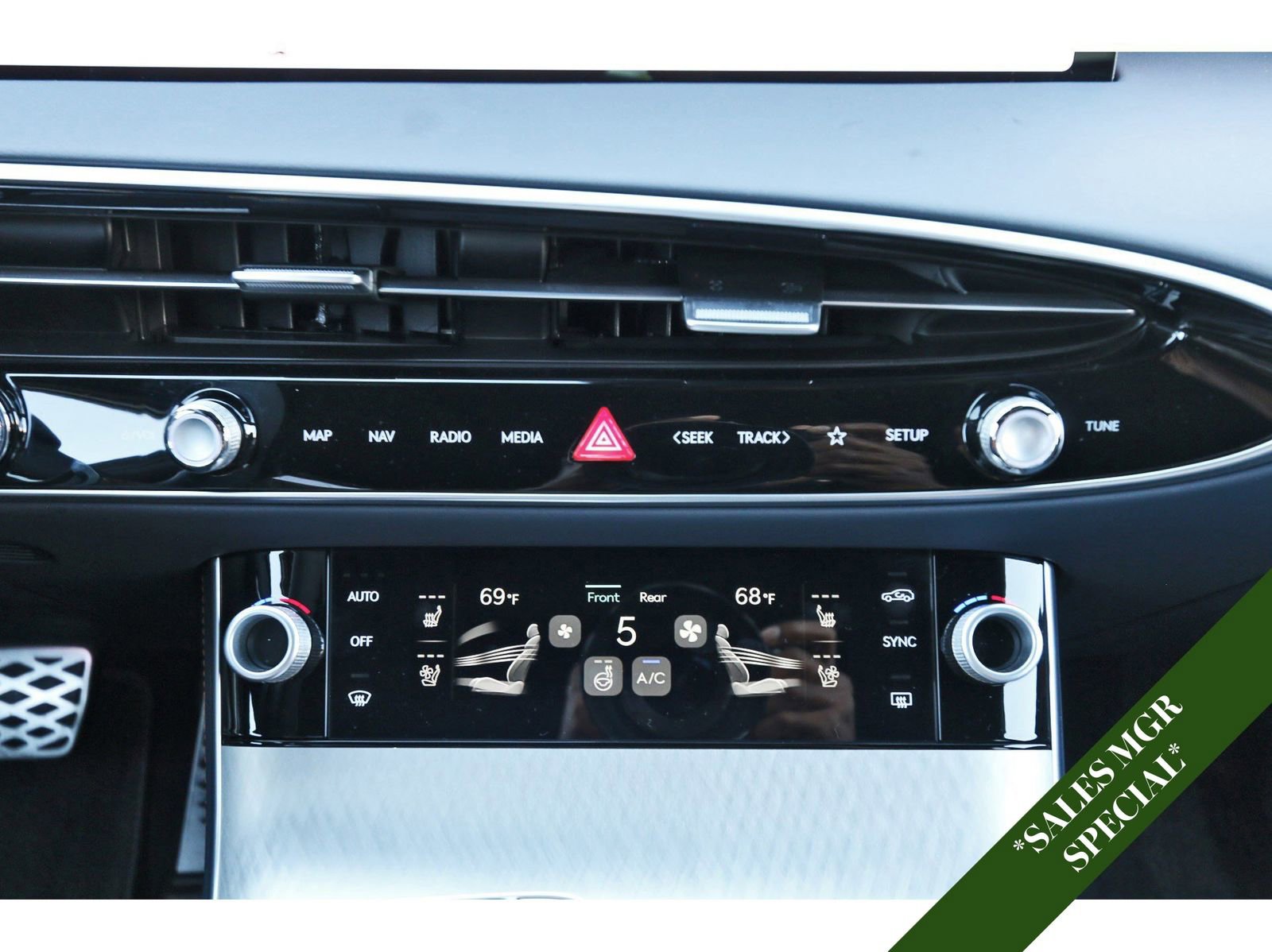 Used 2026 Genesis GV70 2.5T Sport Prestige image 27