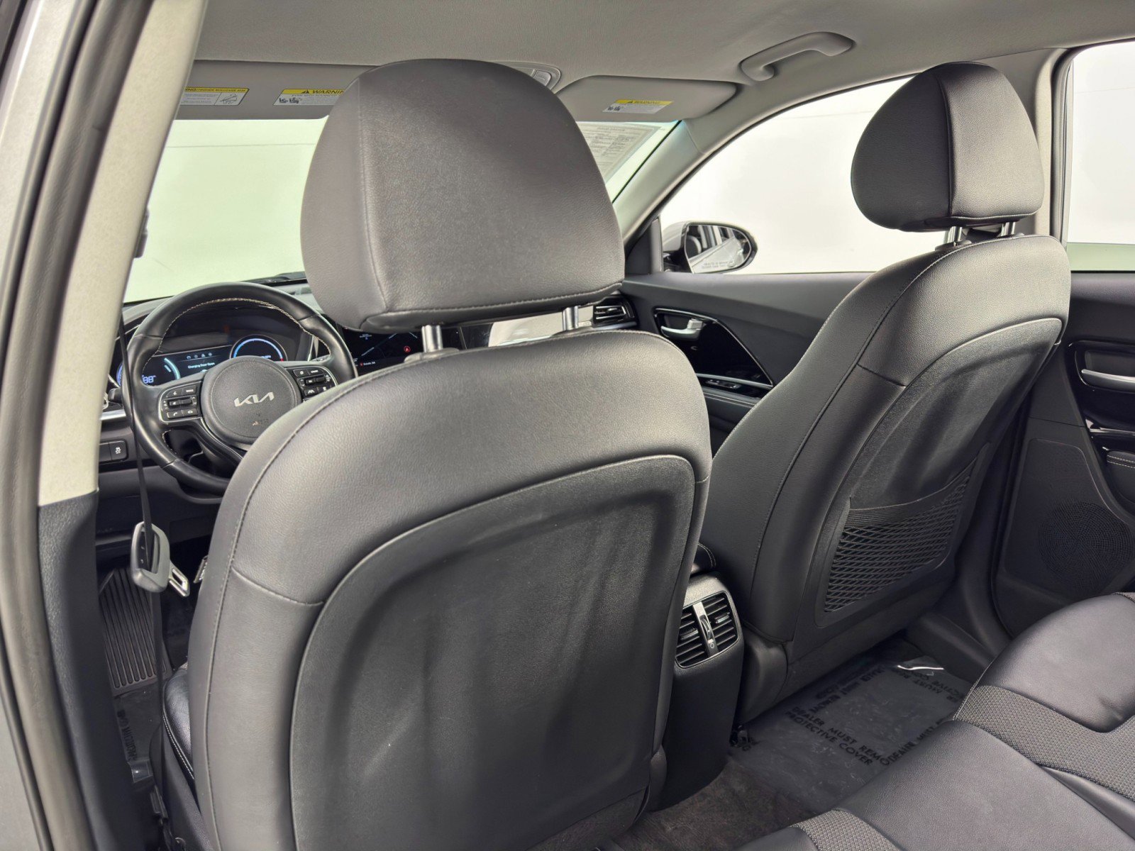 Used 2022 Kia Niro EX w/ Cold Weather Package FWD image 33