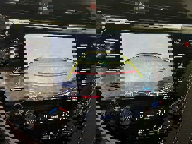 Certified 2020 Toyota Camry SE w/ Audio Package FWD image 13