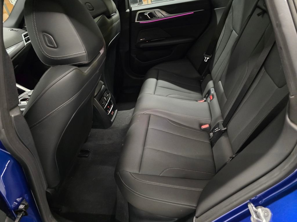 Used 2025 BMW M440i image 31
