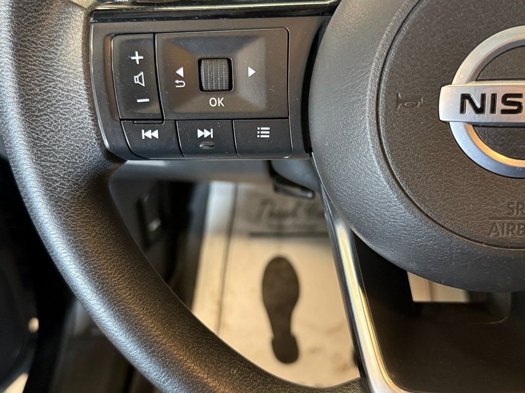 Used 2021 Nissan Rogue SV AWD/4WD image 10