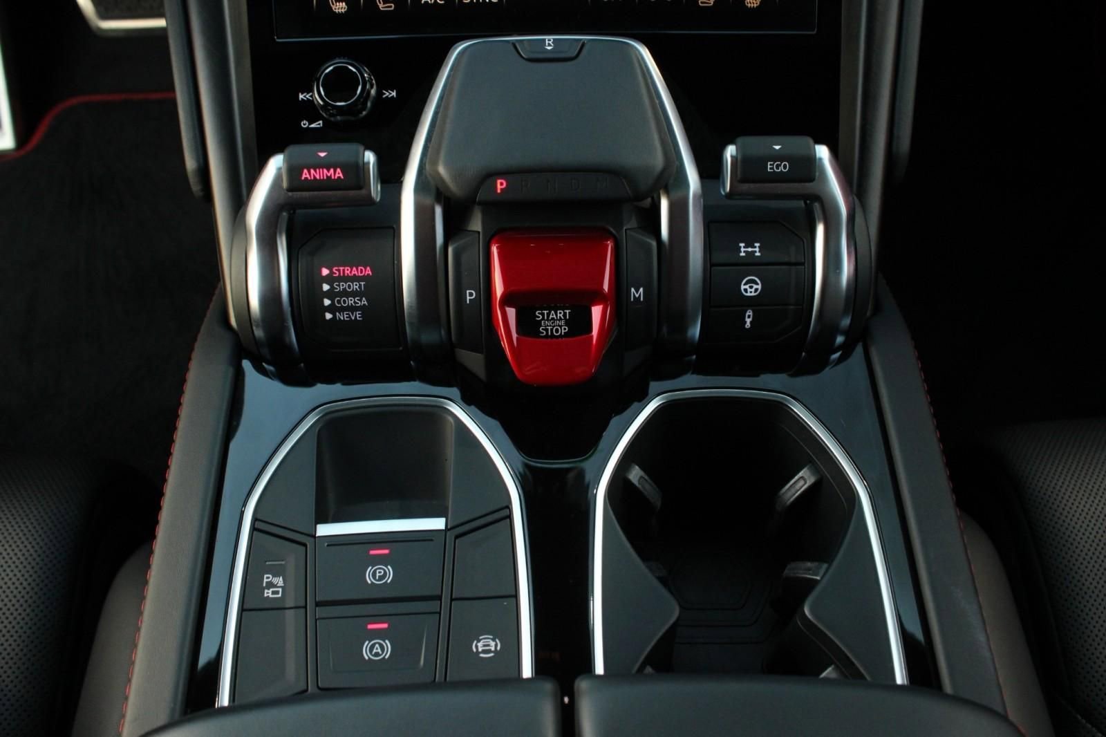 Used 2023 Lamborghini Urus S image 19