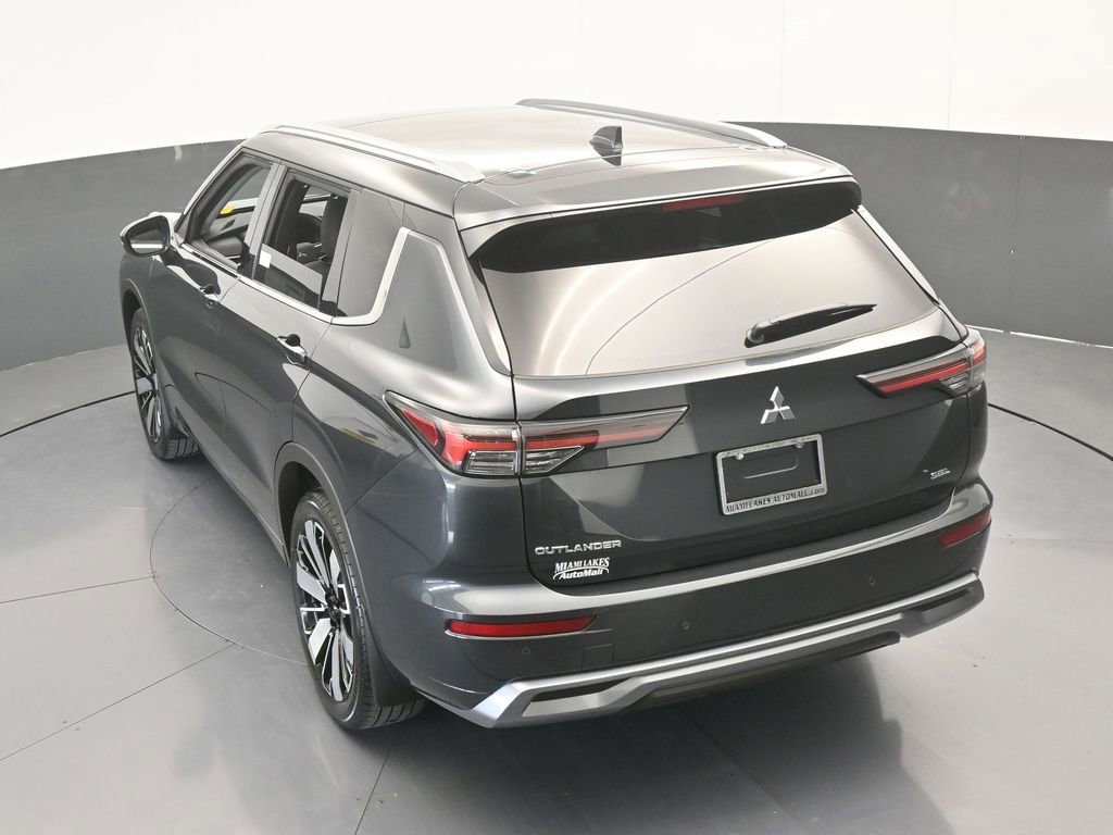 New 2026 Mitsubishi Outlander SEL FWD image 60