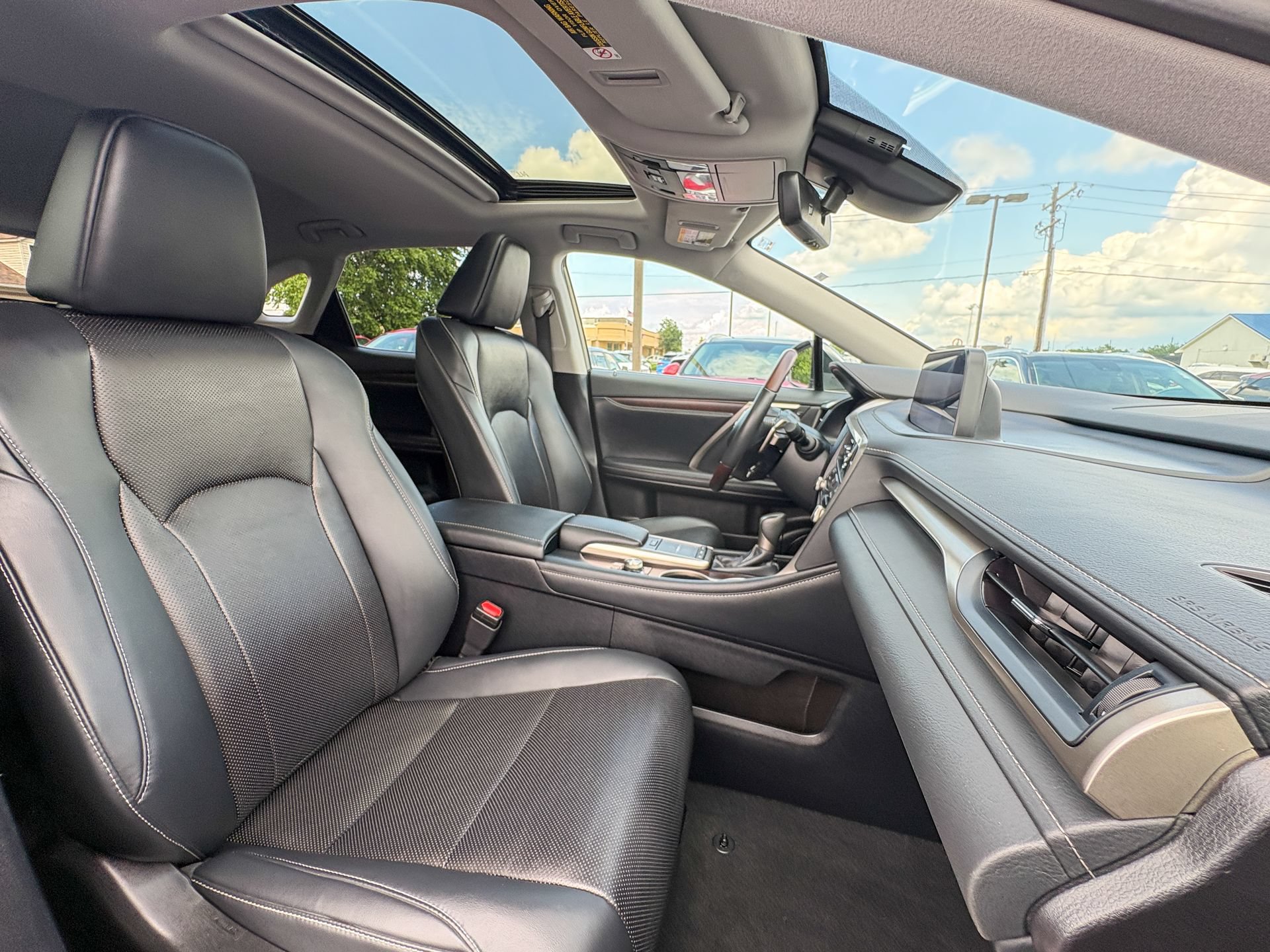 Used 2022 Lexus RX 350 AWD w/ Premium Package image 25
