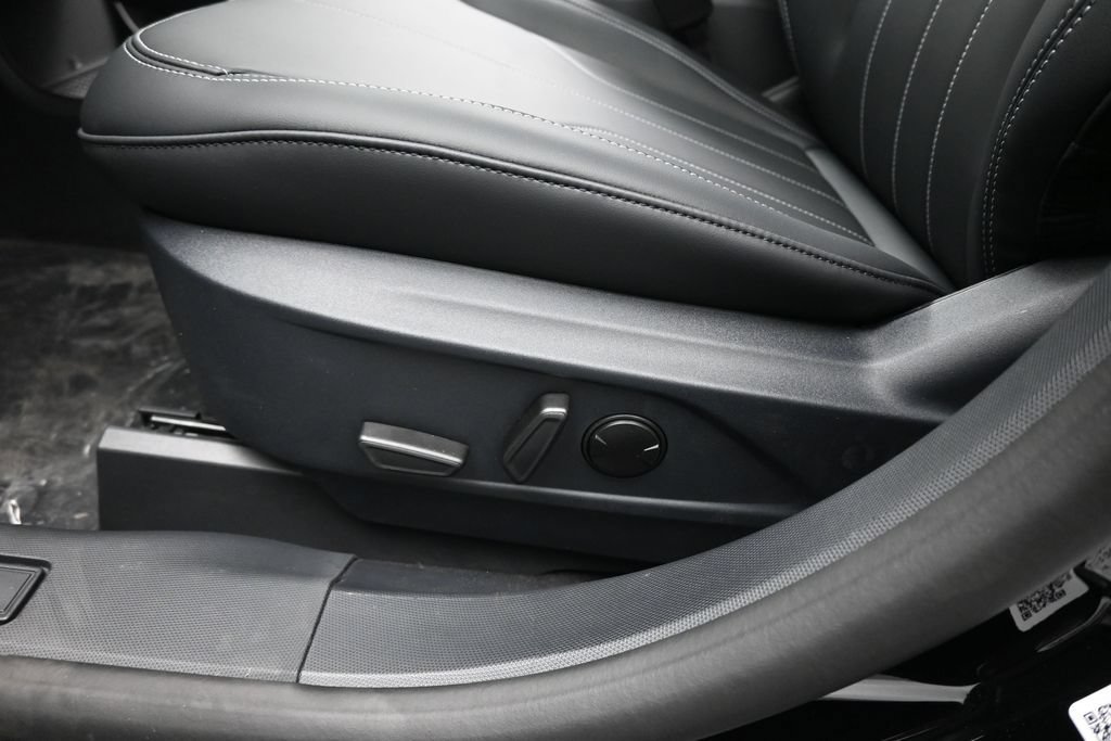 New 2026 Ford Mustang Mach-E Select RWD image 9
