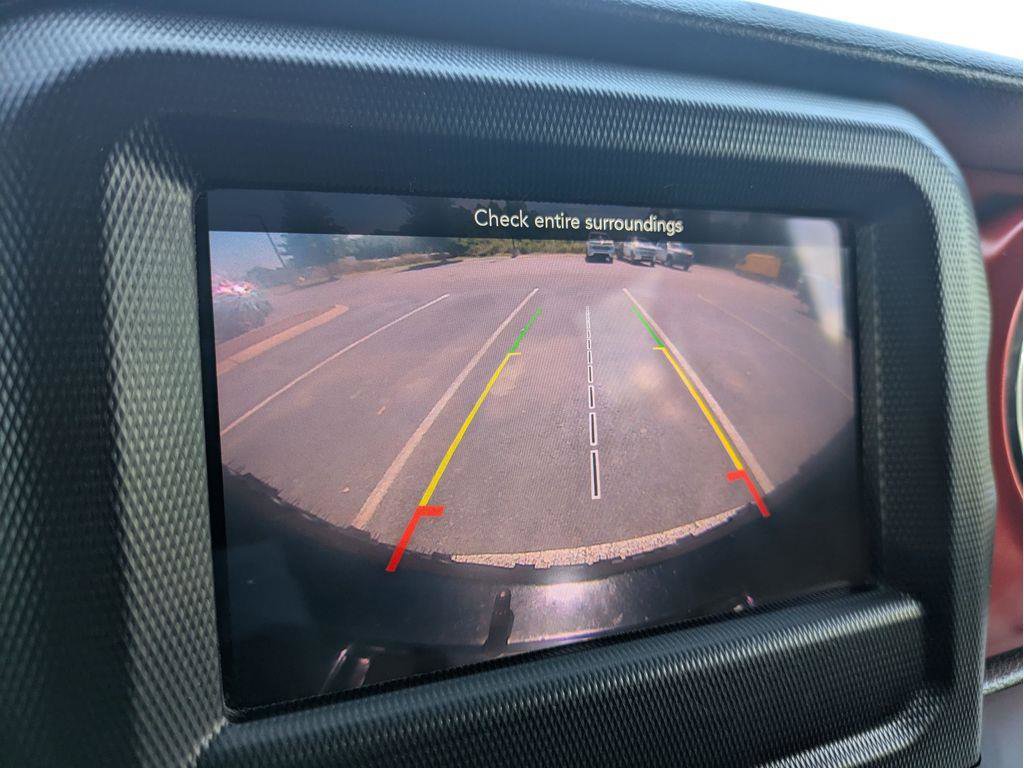 Used 2018 Jeep Wrangler Unlimited Rubicon image 26