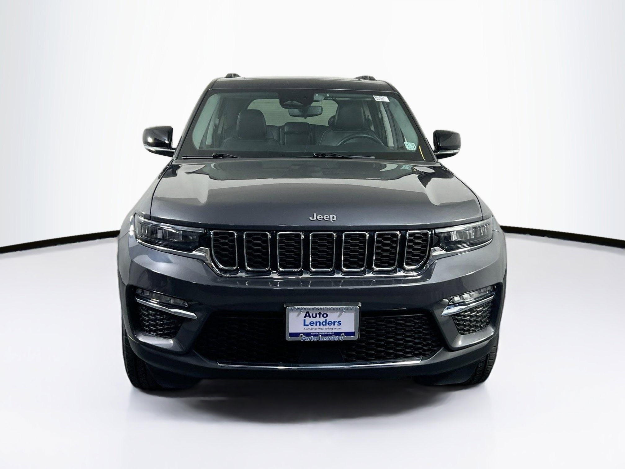 Used 2022 Jeep Grand Cherokee Limited image 2