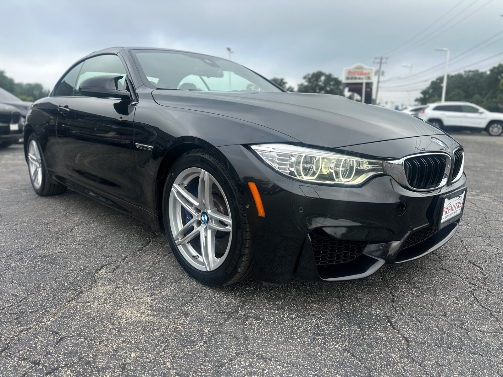 Used 2016 BMW M4 Convertible RWD image 7