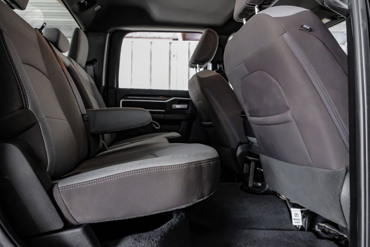 Used 2024 RAM 3500 Big Horn image 35