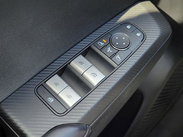 Used 2023 Mitsubishi Outlander SE image 27