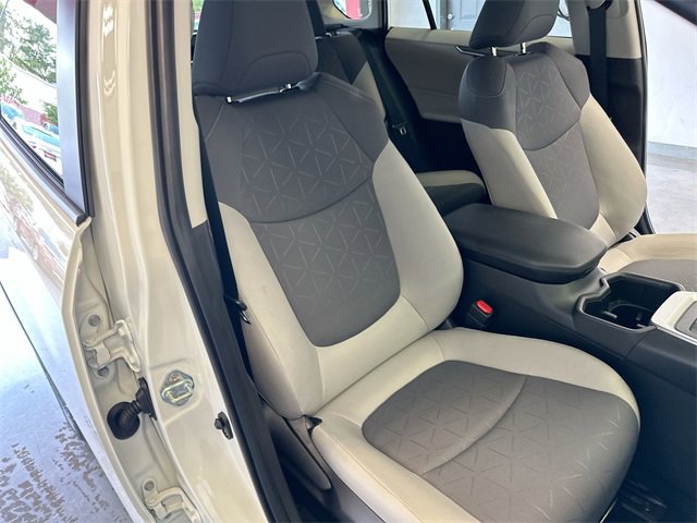 Used 2025 Toyota RAV4 XLE image 24