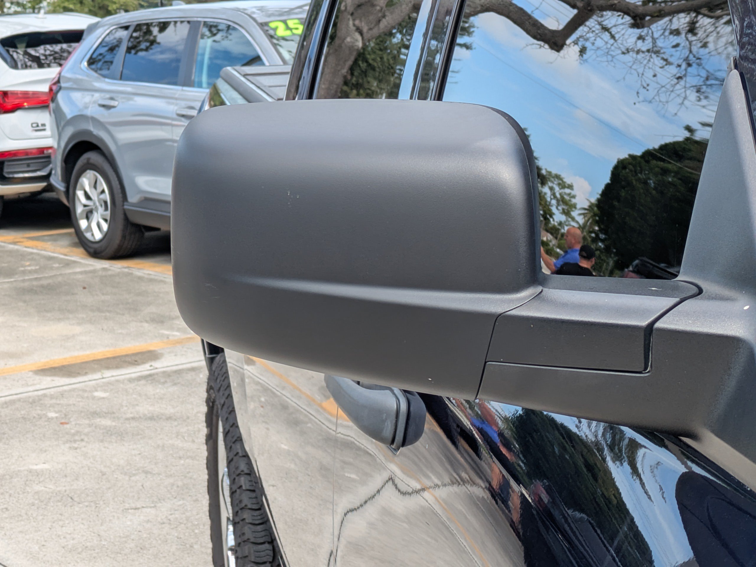 Used 2018 RAM 1500 Express w/ Express Value Package AWD/4WD image 10