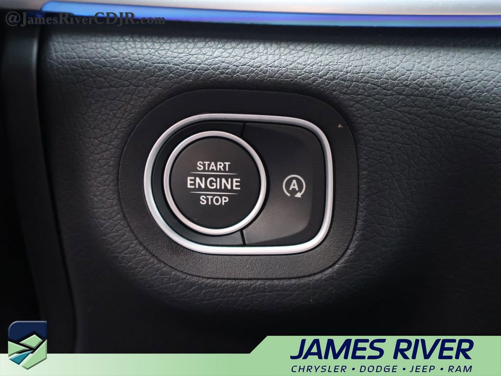 Used 2025 Mercedes-Benz GLE 350 4MATIC image 34