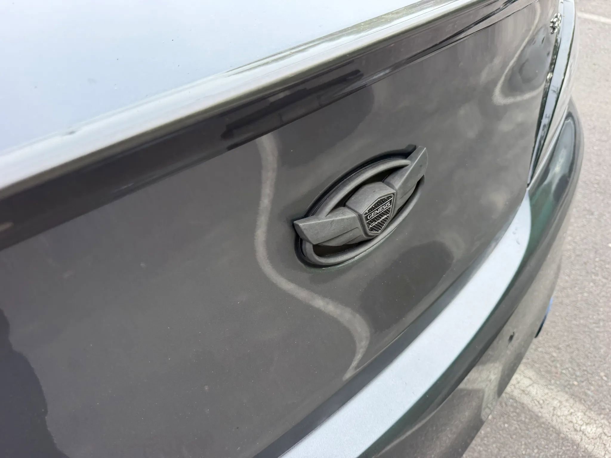 Used 2013 Hyundai Genesis 3.8 RWD image 13