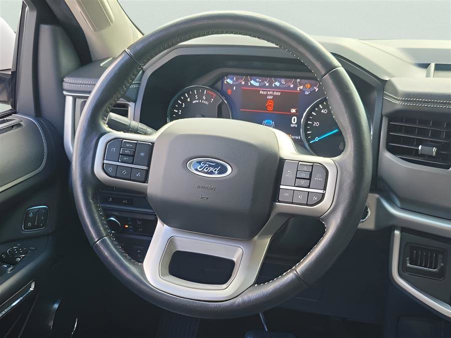 Used 2024 Ford Expedition Max XLT RWD image 14