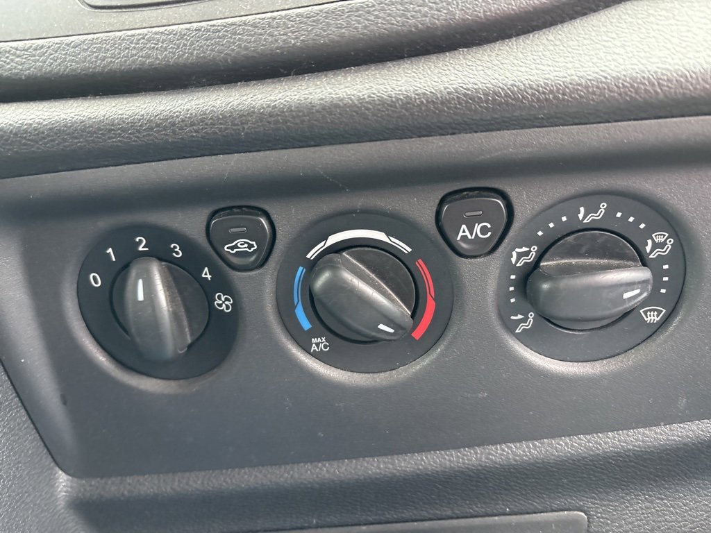 Used 2015 Ford Transit 250 148 Low Roof image 14