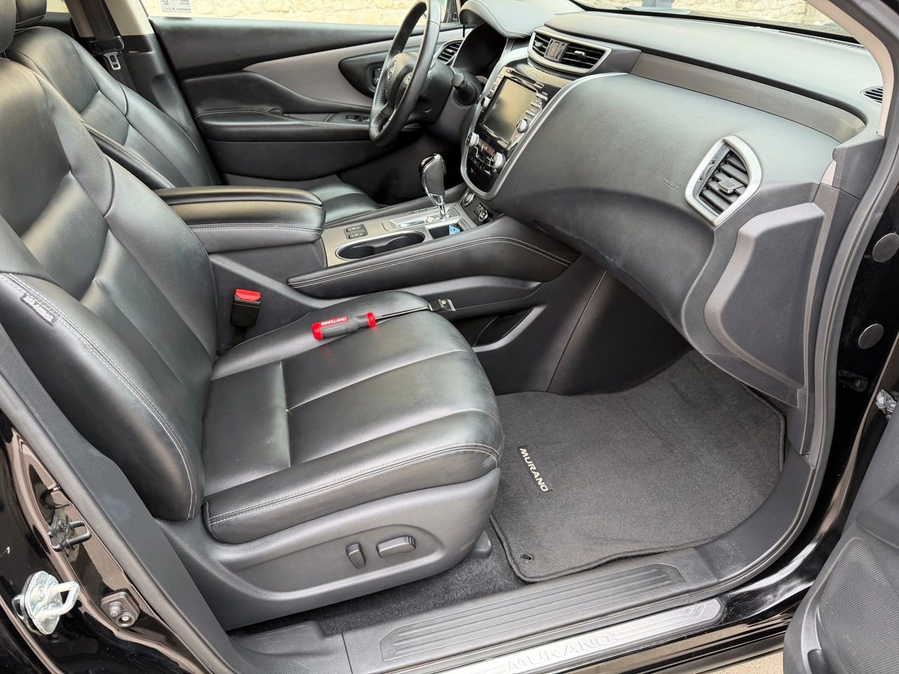 Used 2023 Nissan Murano SV image 16