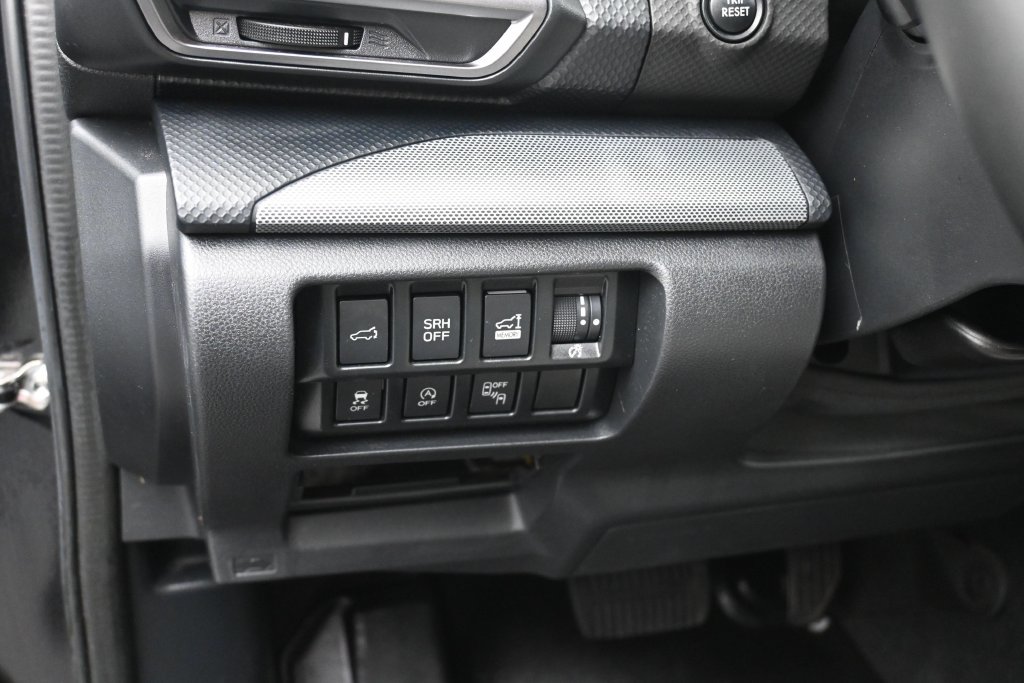 Used 2020 Subaru Forester Limited w/ Popular Package #3 AWD/4WD image 23