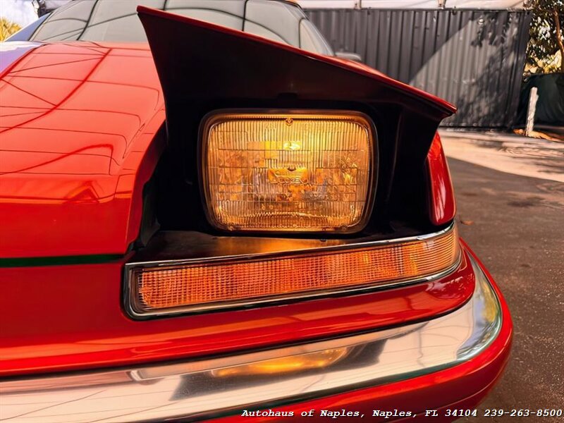 Used 1990 Buick Reatta Convertible FWD image 21