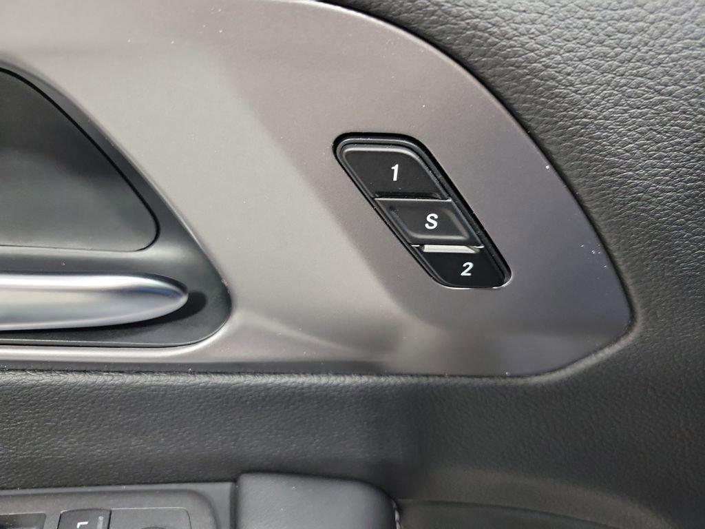 New 2026 Chrysler Pacifica Select image 23