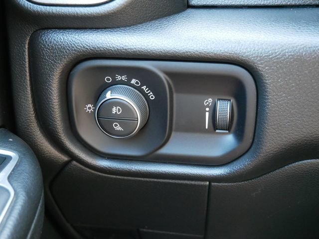 Used 2024 RAM 3500 Tradesman AWD/4WD image 26