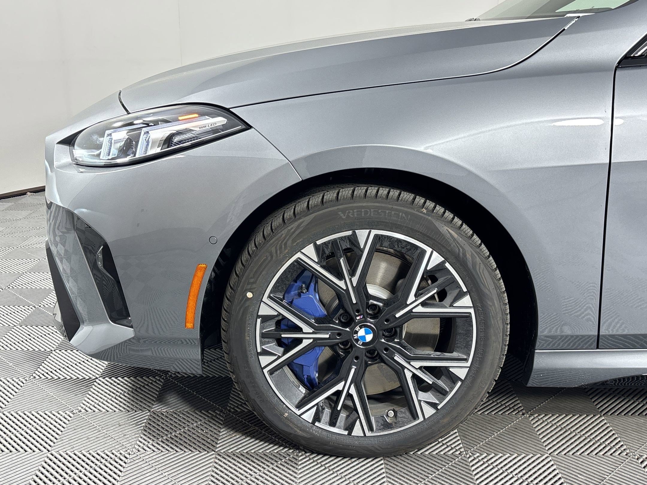 Used 2026 BMW M235i xDrive w/ Technology Package AWD/4WD image 10