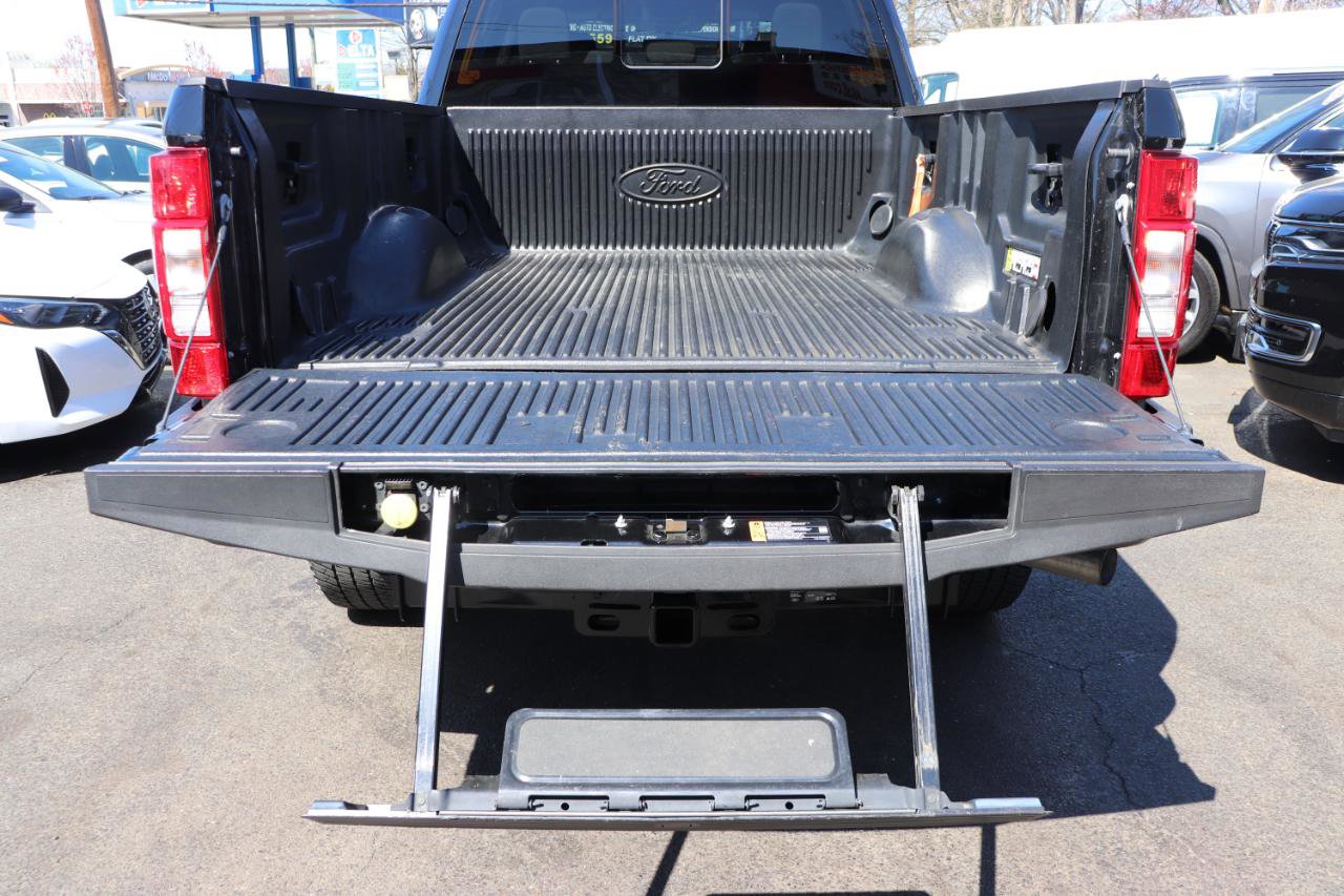 Used 2022 Ford F250 XLT w/ Black Appearance Package image 52