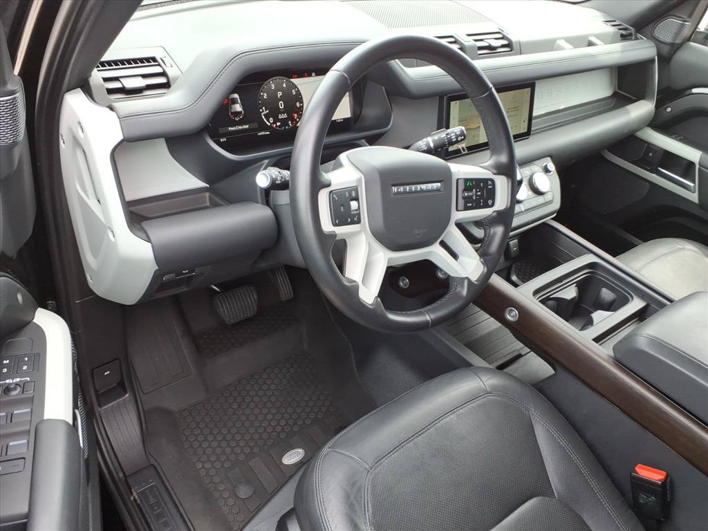 Used 2024 Land Rover Defender 110 S AWD/4WD image 19