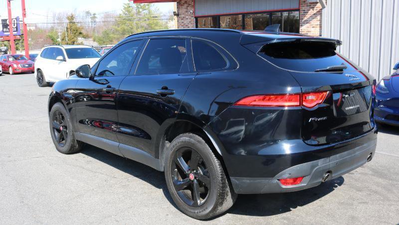 Used 2020 Jaguar F-PACE Premium AWD/4WD image 6