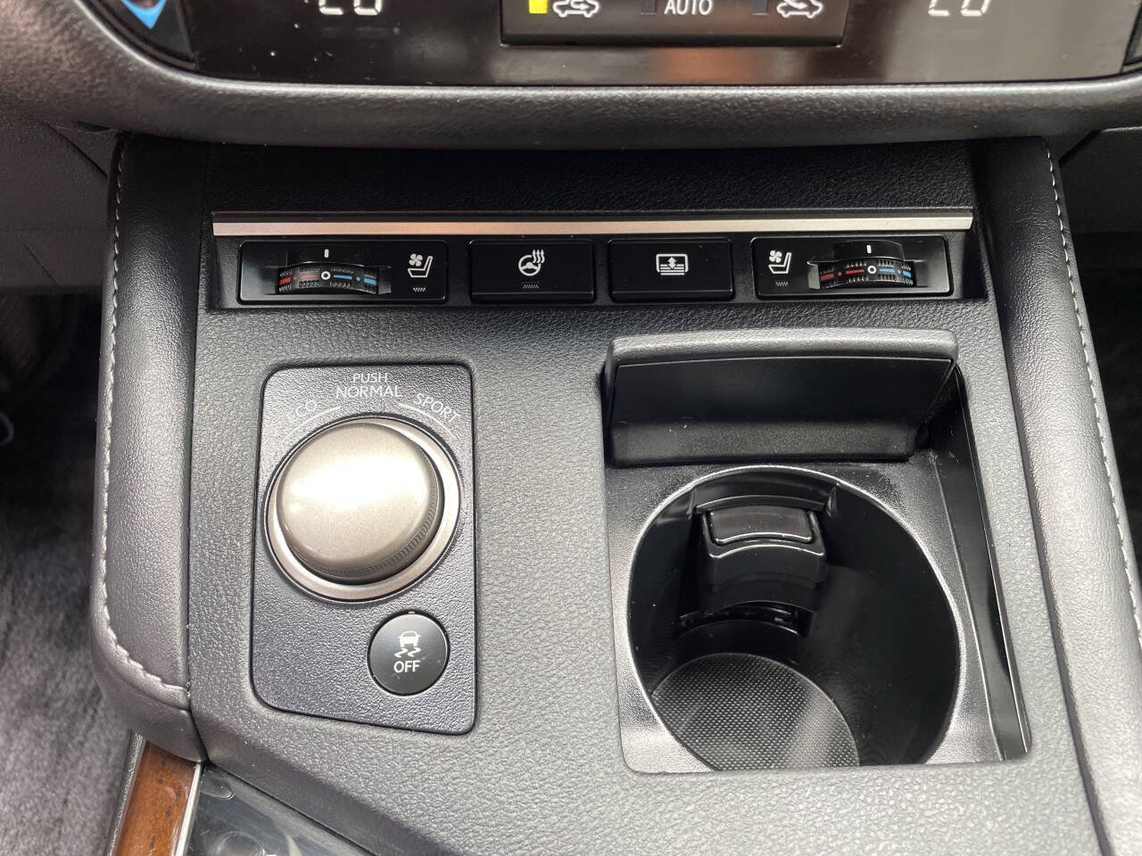 Used 2017 Lexus ES 350 w/ Luxury Package FWD image 23