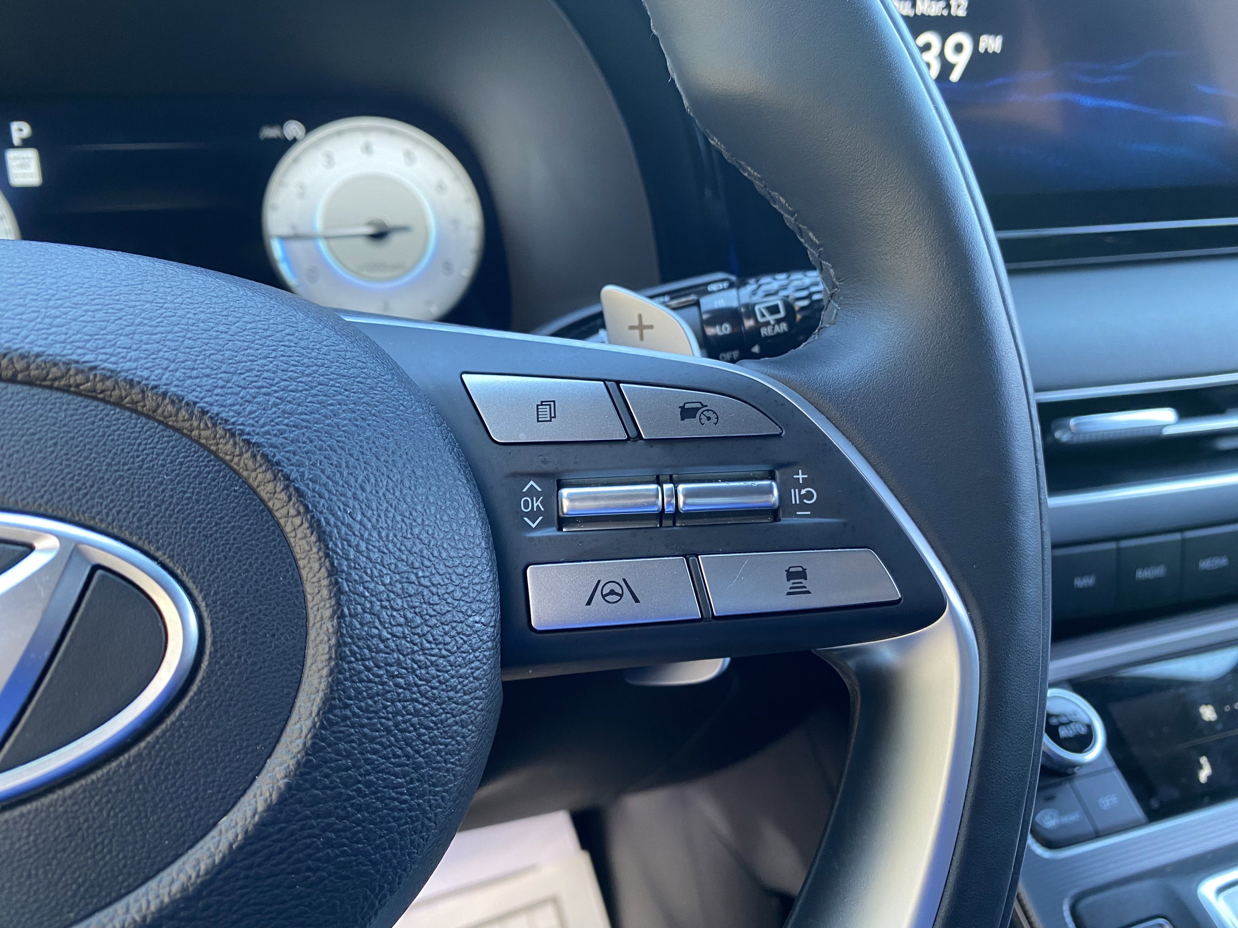 Used 2023 Hyundai Palisade Calligraphy image 21