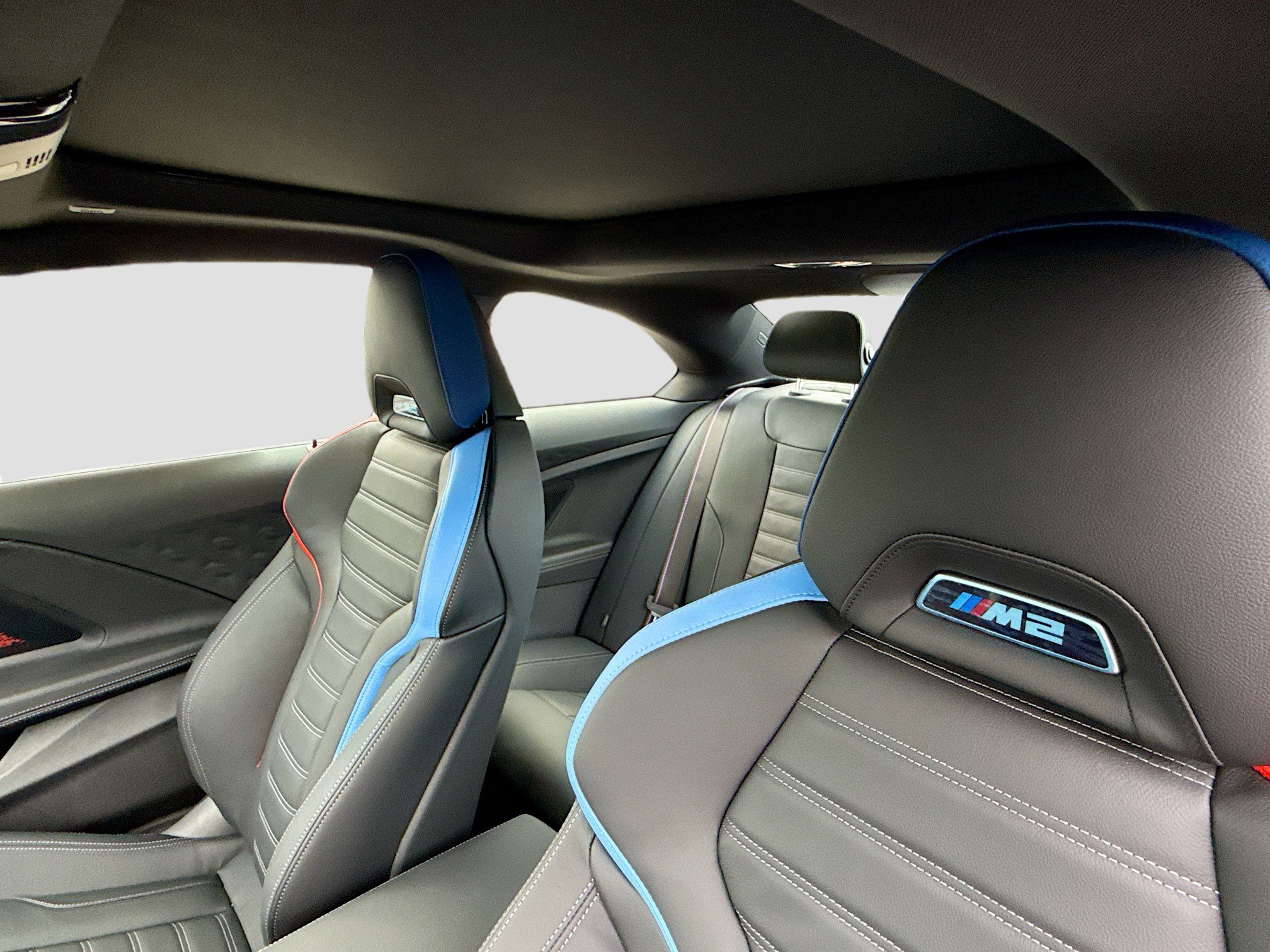 New 2026 BMW M2 w/ Lighting Package RWD image 25