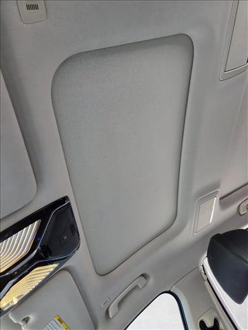 Used 2018 BMW 740e xDrive image 16