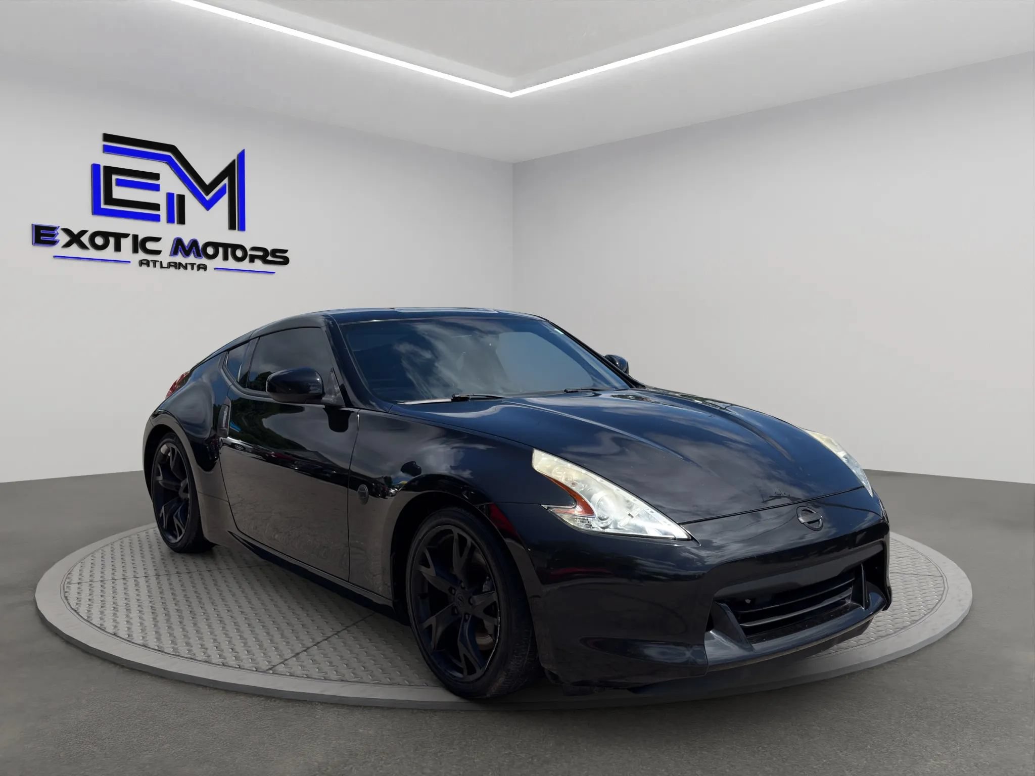 Used 2010 Nissan 370Z Touring w/ Sport Pkg RWD image 7
