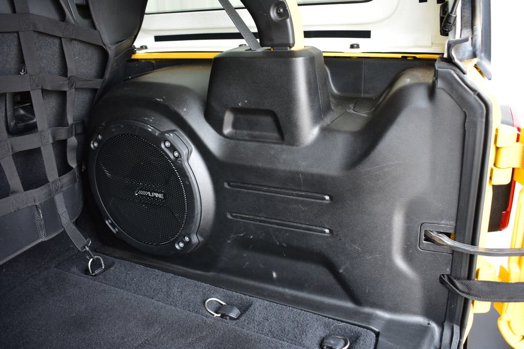 Used 2020 Jeep Wrangler Unlimited Rubicon AWD/4WD image 30