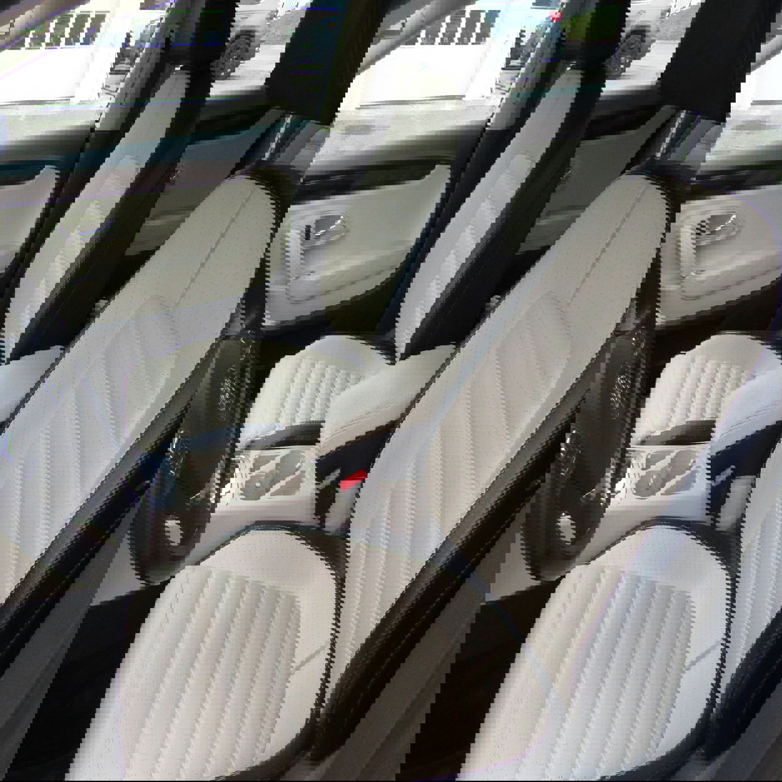 Used 2012 Volkswagen CC Lux image 12