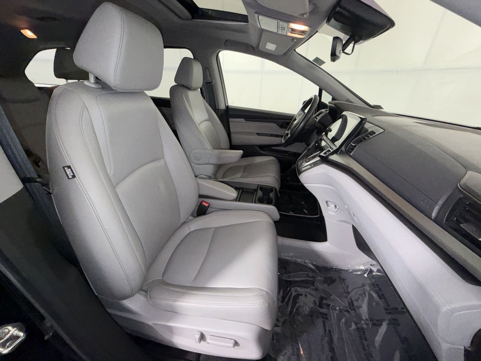 Used 2018 Honda Odyssey EX-L image 27