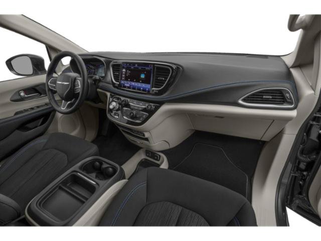 Certified 2023 Chrysler Pacifica Limited FWD image 15