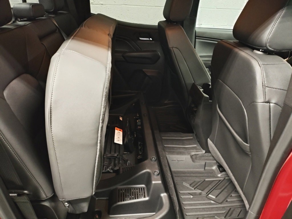 New 2026 GMC Canyon Elevation w/ Convenience Package image 13