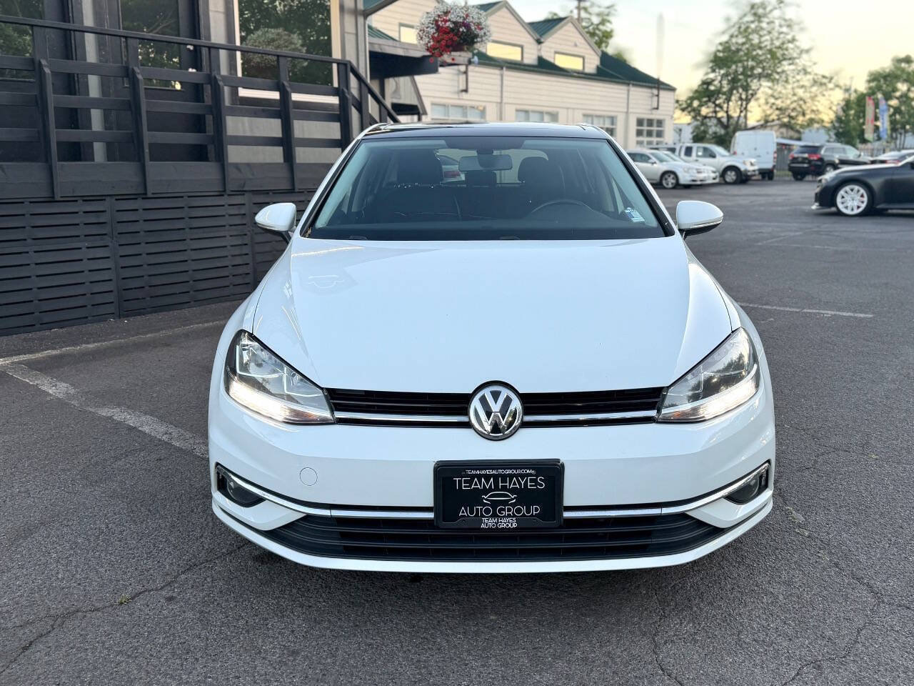 Used 2018 Volkswagen Golf SE FWD image 7