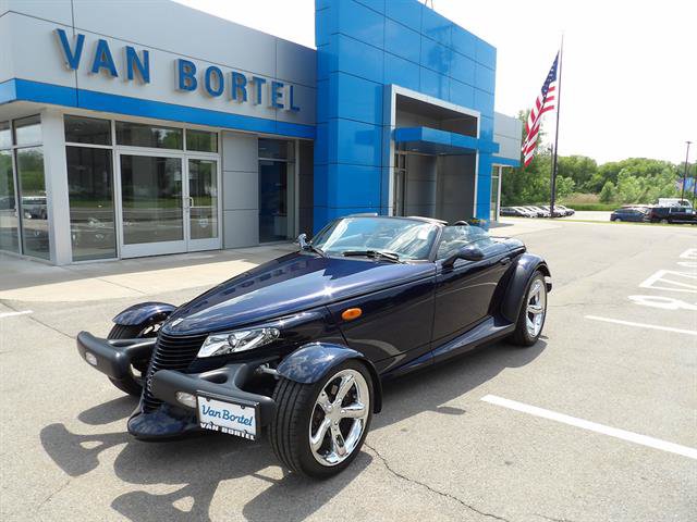 Used 2001 Chrysler Prowler RWD image 1