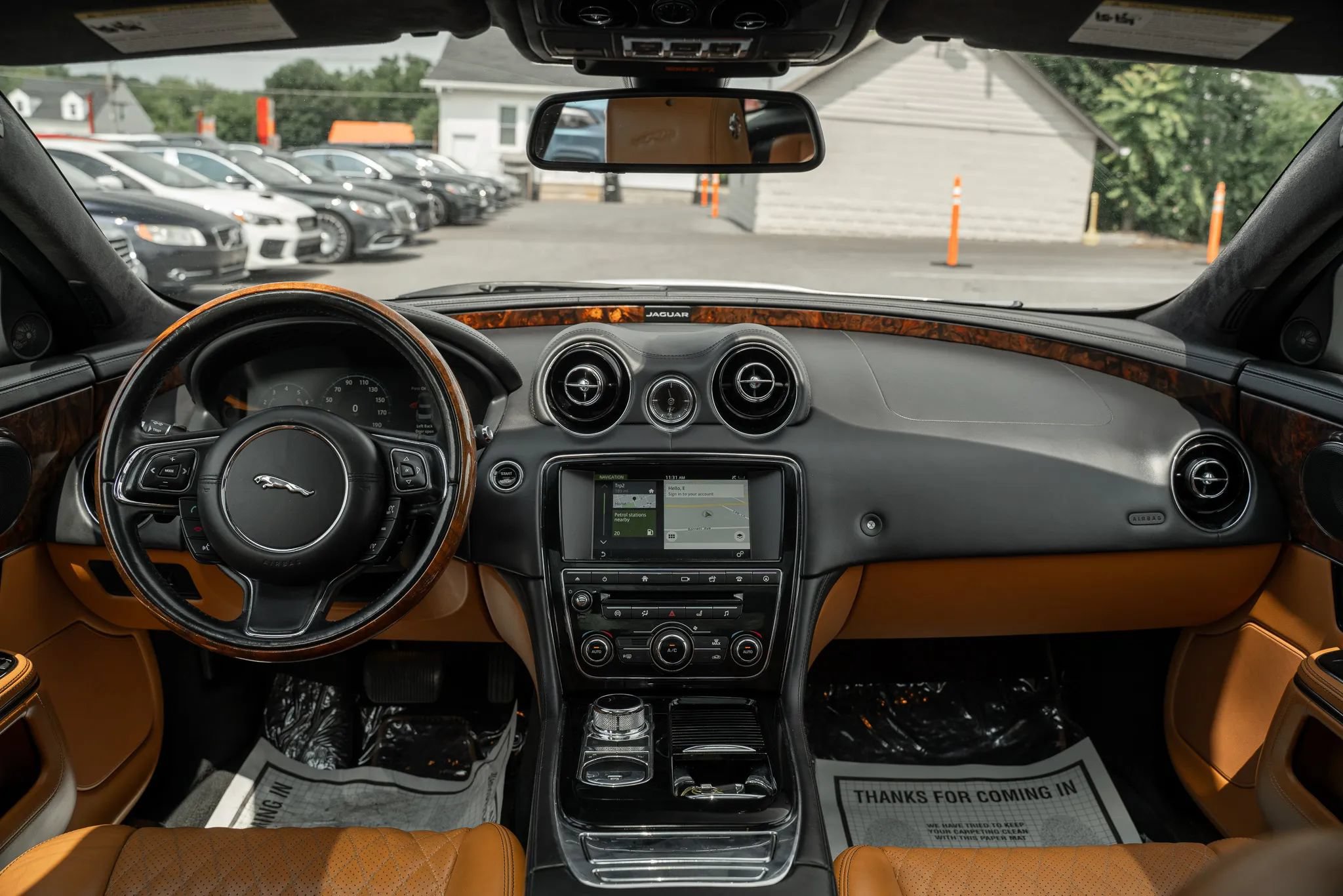 Used 2017 Jaguar XJ L Portfolio AWD/4WD image 19