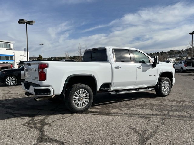 Used 2022 Chevrolet Silverado 3500 High Country w/ Technology Package image 5