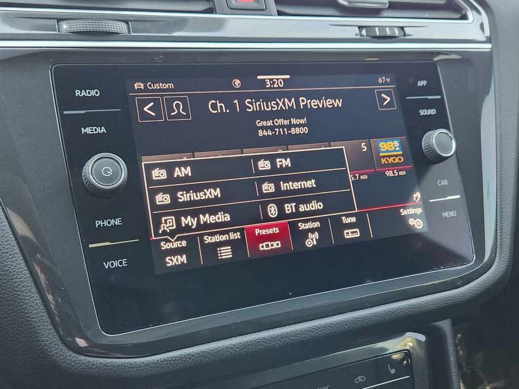 Used 2024 Volkswagen Tiguan SE R-Line image 15