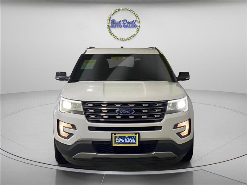 Used 2016 Ford Explorer XLT AWD/4WD image 9